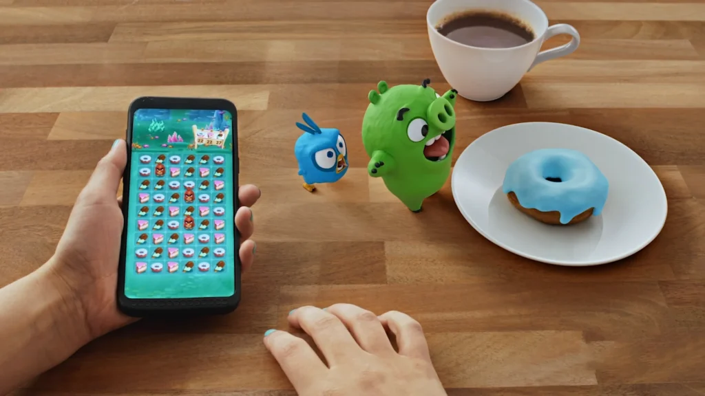 Content image from the Brink Helsinki blog post: Color Grading in Animation. The image features two characters from the Angry Birds universe, that are in a composite image made from filmed footage and 3D animation.